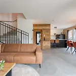Alpesi faház Bergzicht 2b *